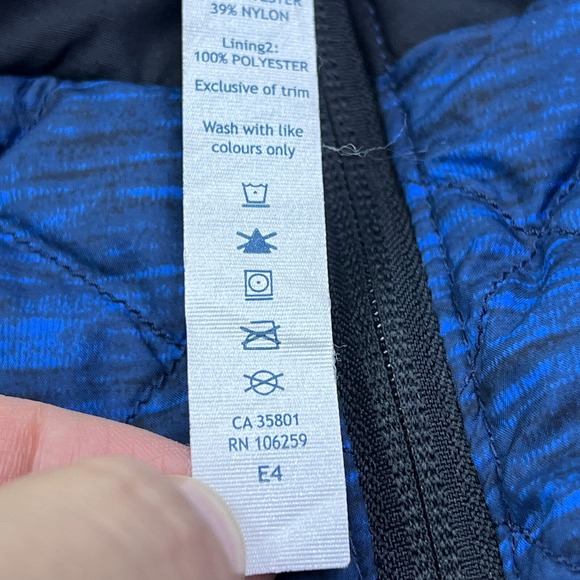 Lululemon Jacket Mens M Quilted Goose Down Blue Black Lightweight Puffer - Picture 5 of 14